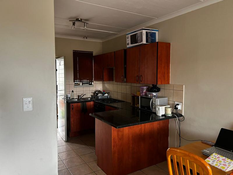 2 Bedroom Property for Sale in Noordwyk Gauteng