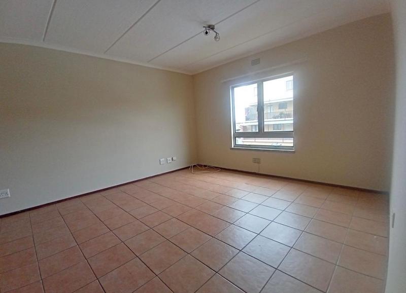 2 Bedroom Property for Sale in Noordwyk Gauteng