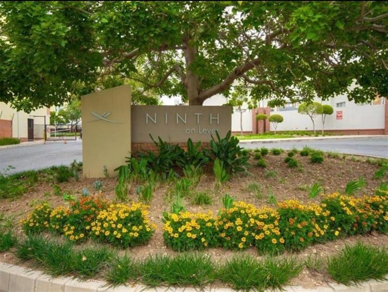 2 Bedroom Property for Sale in Noordwyk Gauteng