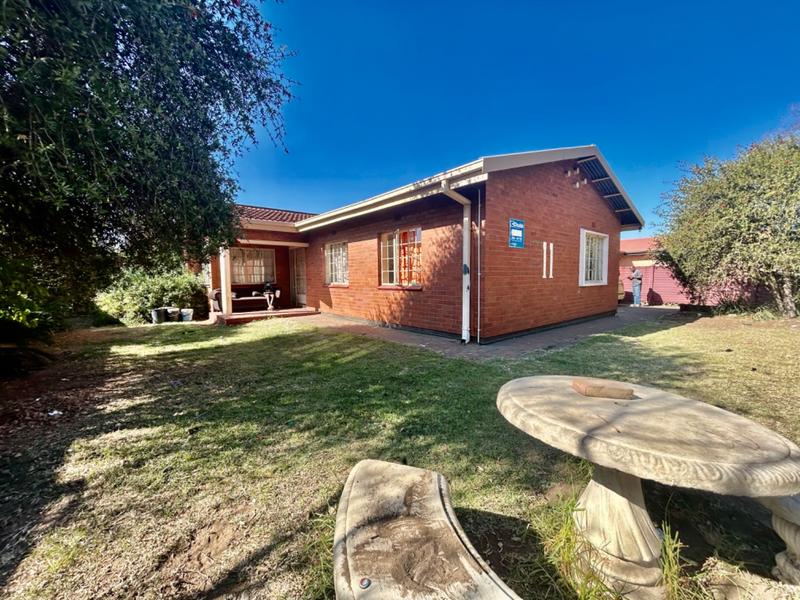 3 Bedroom Property for Sale in Vanderbijlpark CE 2 Gauteng