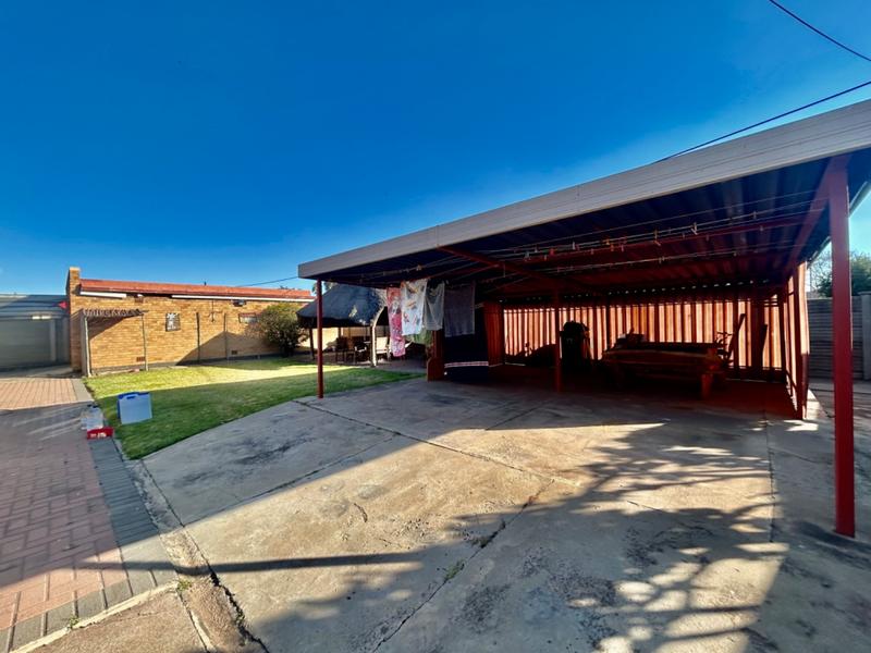 3 Bedroom Property for Sale in Vanderbijlpark CE 2 Gauteng