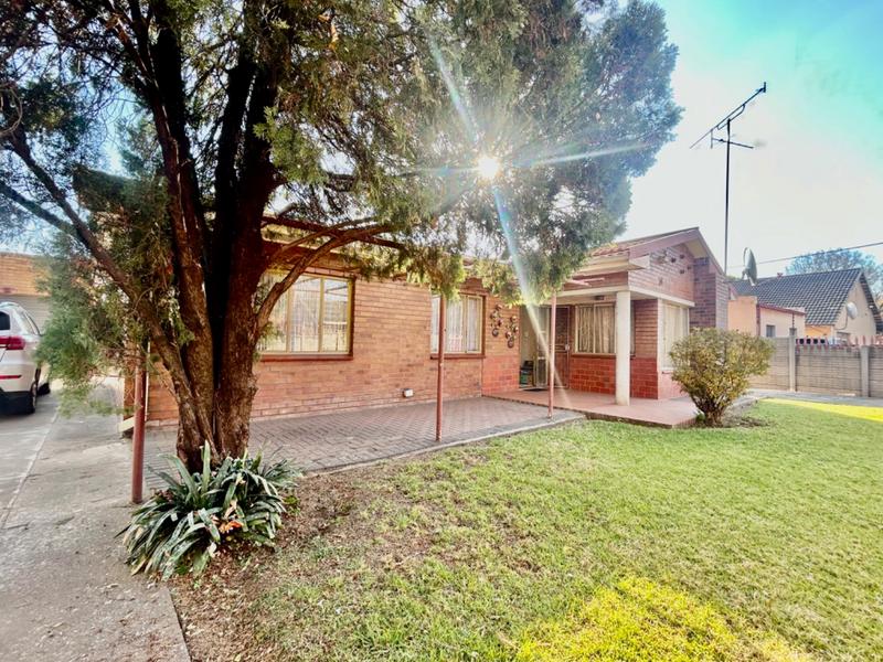 3 Bedroom Property for Sale in Vanderbijlpark CE 2 Gauteng