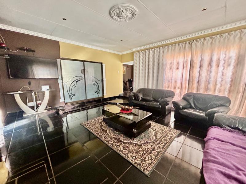 4 Bedroom Property for Sale in Vanderbijlpark CE 4 Gauteng