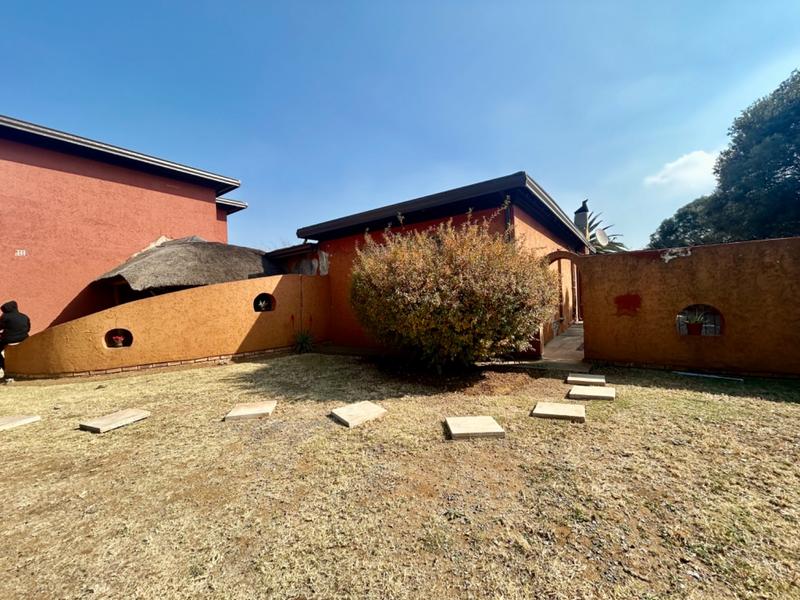 4 Bedroom Property for Sale in Vanderbijlpark CE 4 Gauteng