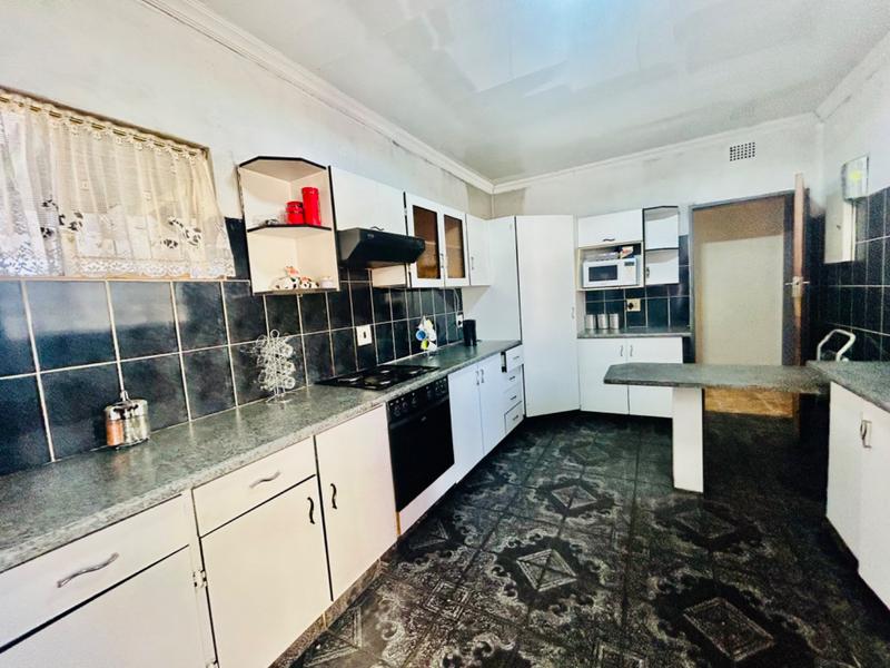 3 Bedroom Property for Sale in Vanderbijlpark CE 4 Gauteng