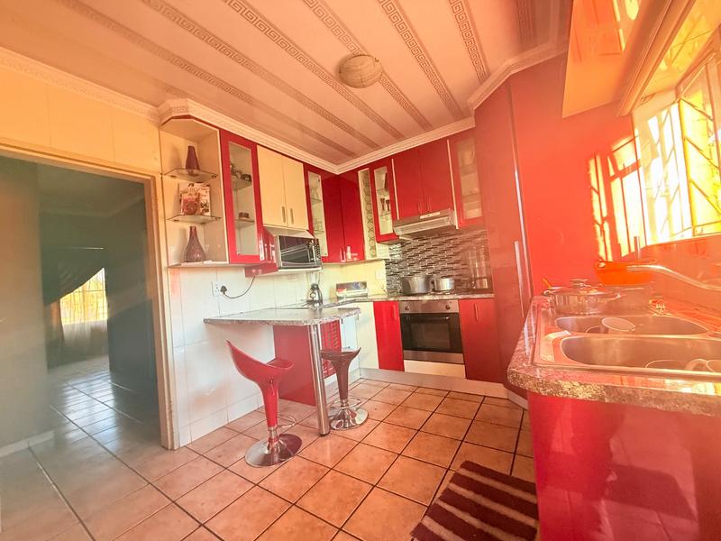 3 Bedroom Property for Sale in Vanderbijlpark CW 5 Gauteng