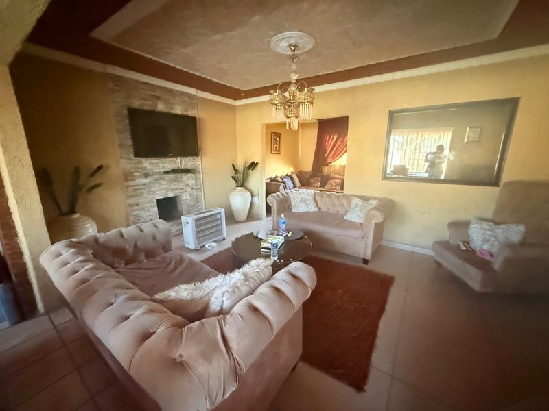 3 Bedroom Property for Sale in Vanderbijlpark CW 5 Gauteng