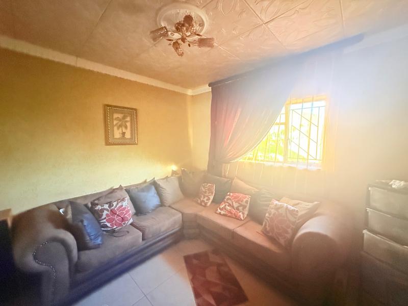 3 Bedroom Property for Sale in Vanderbijlpark CW 5 Gauteng