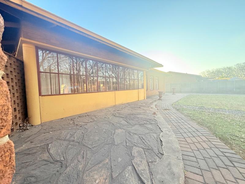 3 Bedroom Property for Sale in Vanderbijlpark CW 5 Gauteng