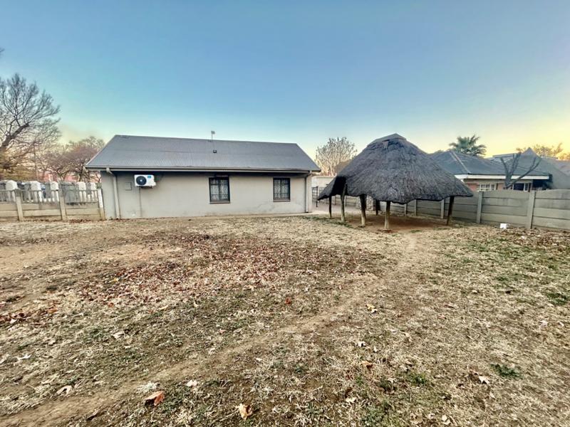3 Bedroom Property for Sale in Vanderbijlpark Cw 6 Gauteng