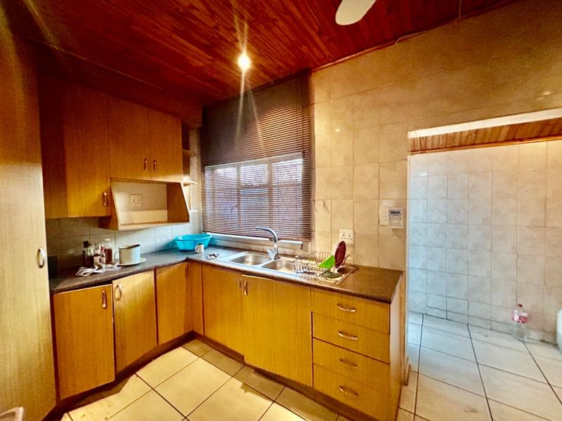 3 Bedroom Property for Sale in Vanderbijlpark Cw 6 Gauteng