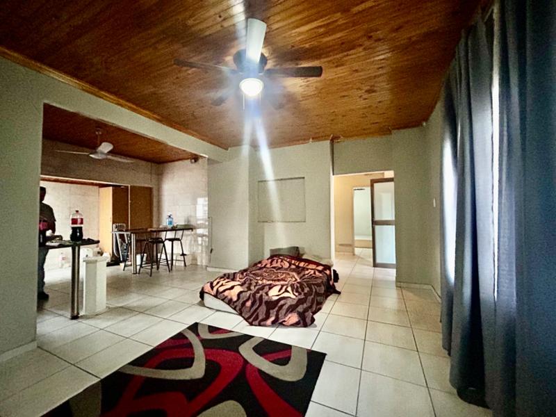 3 Bedroom Property for Sale in Vanderbijlpark Cw 6 Gauteng