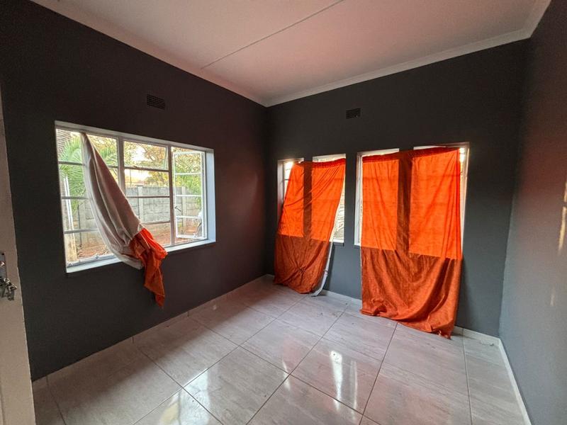 9 Bedroom Property for Sale in Vanderbijlpark Cw 6 Gauteng