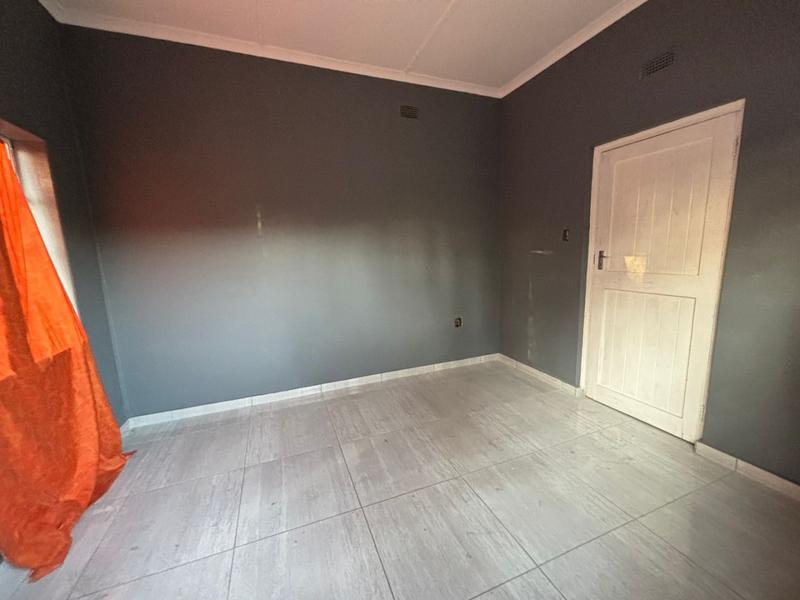 9 Bedroom Property for Sale in Vanderbijlpark Cw 6 Gauteng