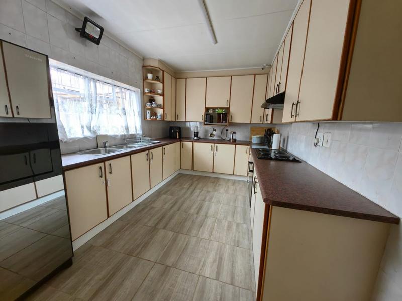 4 Bedroom Property for Sale in Vanderbijlpark SE 1 Gauteng