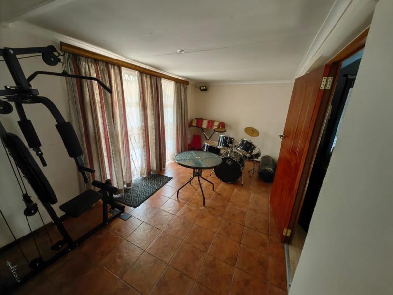 4 Bedroom Property for Sale in Vanderbijlpark SE 1 Gauteng