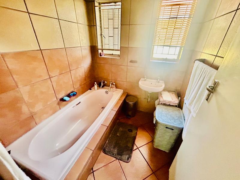 3 Bedroom Property for Sale in Vanderbijlpark SE Gauteng