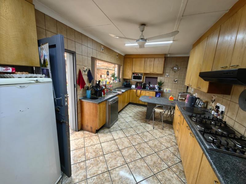 3 Bedroom Property for Sale in Vanderbijlpark SW 5 Gauteng