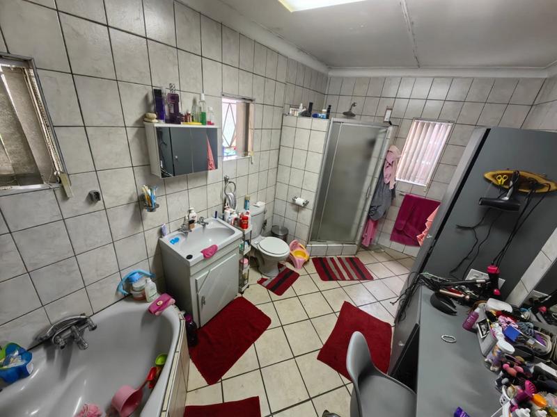 3 Bedroom Property for Sale in Vanderbijlpark SW 5 Gauteng