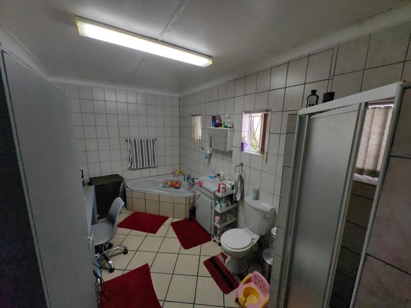 3 Bedroom Property for Sale in Vanderbijlpark SW 5 Gauteng