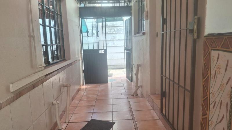 To Let 4 Bedroom Property for Rent in Fishers Hill Gauteng