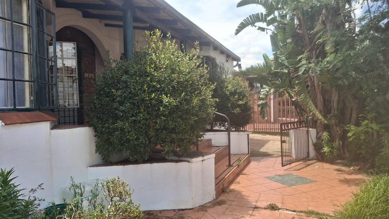To Let 4 Bedroom Property for Rent in Fishers Hill Gauteng