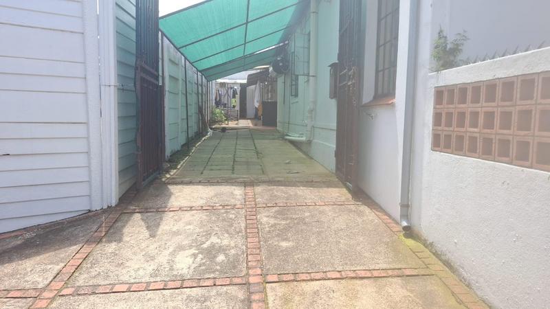 To Let 4 Bedroom Property for Rent in Fishers Hill Gauteng