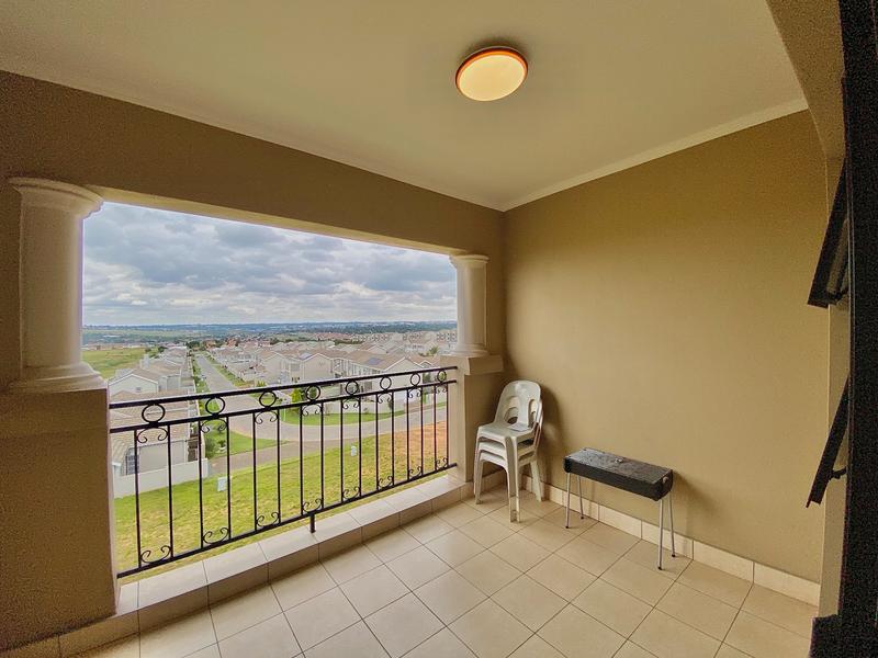 To Let 2 Bedroom Property for Rent in Blue Hills Gauteng