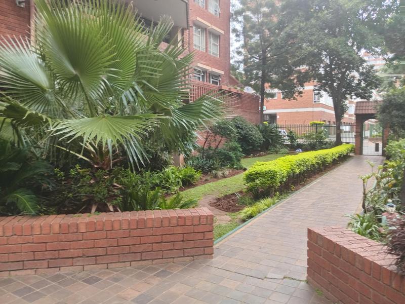To Let 3 Bedroom Property for Rent in Gezina Gauteng