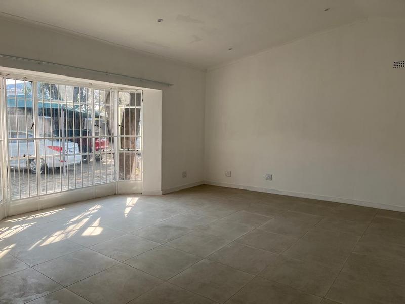 To Let 2 Bedroom Property for Rent in Blairgowrie Gauteng