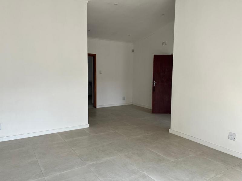 To Let 2 Bedroom Property for Rent in Blairgowrie Gauteng