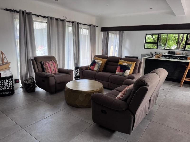 To Let 3 Bedroom Property for Rent in Vorna Valley Gauteng