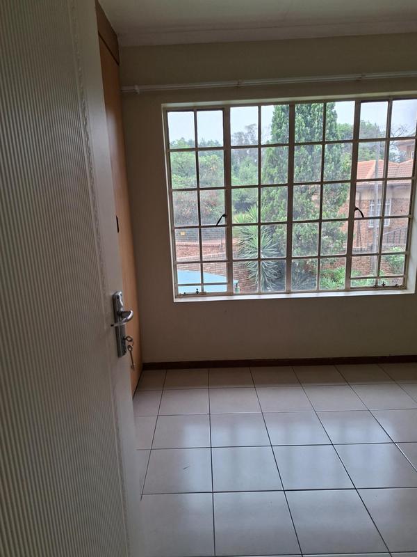 To Let 3 Bedroom Property for Rent in Clubview Gauteng