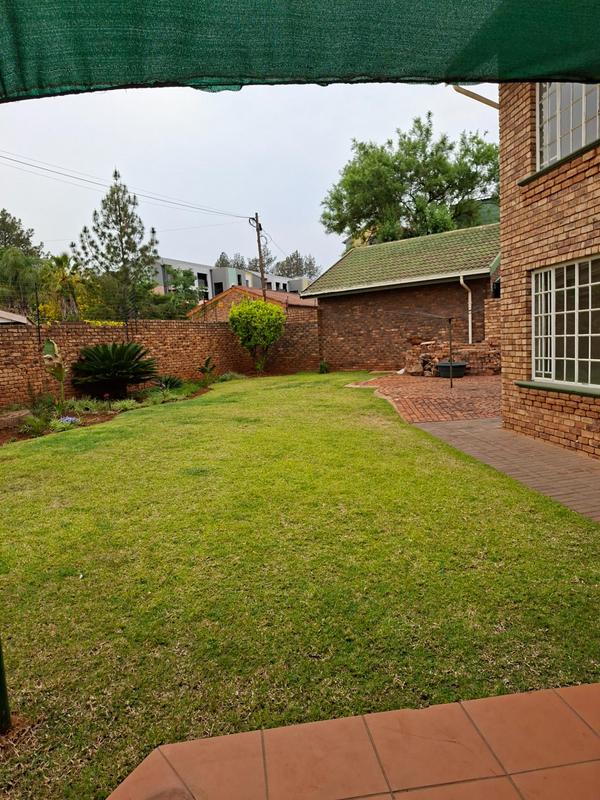 To Let 3 Bedroom Property for Rent in Clubview Gauteng