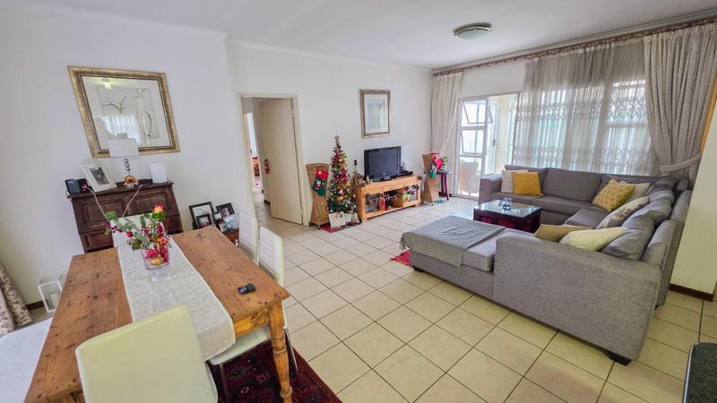 3 Bedroom Property for Sale in Gallo Manor Gauteng