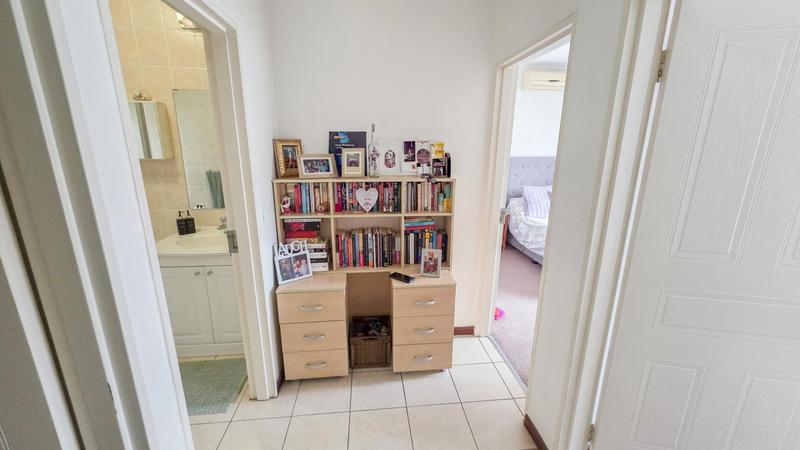 3 Bedroom Property for Sale in Gallo Manor Gauteng