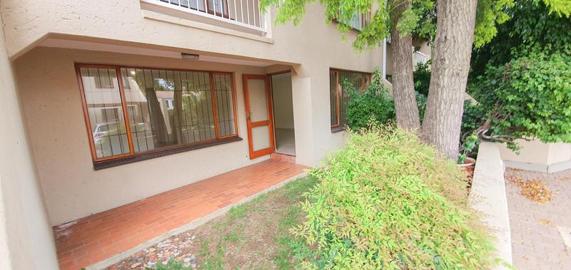 To Let 2 Bedroom Property for Rent in Sunninghill Gauteng