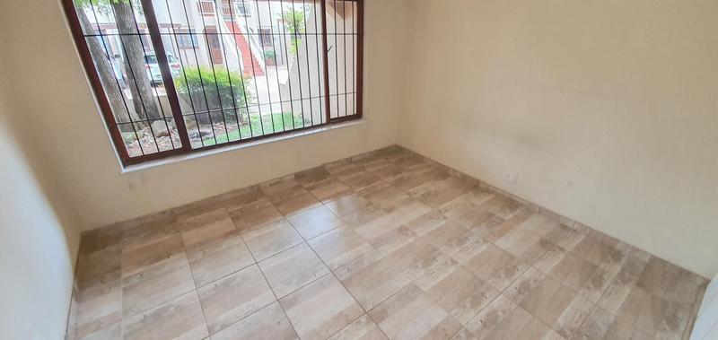To Let 2 Bedroom Property for Rent in Sunninghill Gauteng