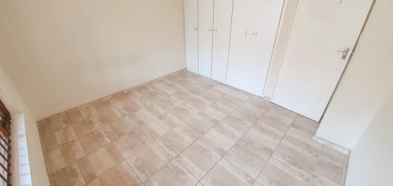 To Let 2 Bedroom Property for Rent in Sunninghill Gauteng