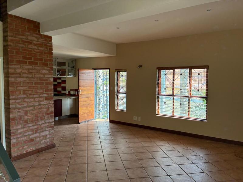 To Let 4 Bedroom Property for Rent in Waterkloof Ridge Gauteng