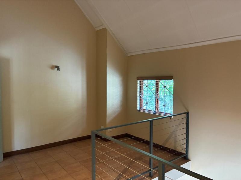 To Let 4 Bedroom Property for Rent in Waterkloof Ridge Gauteng