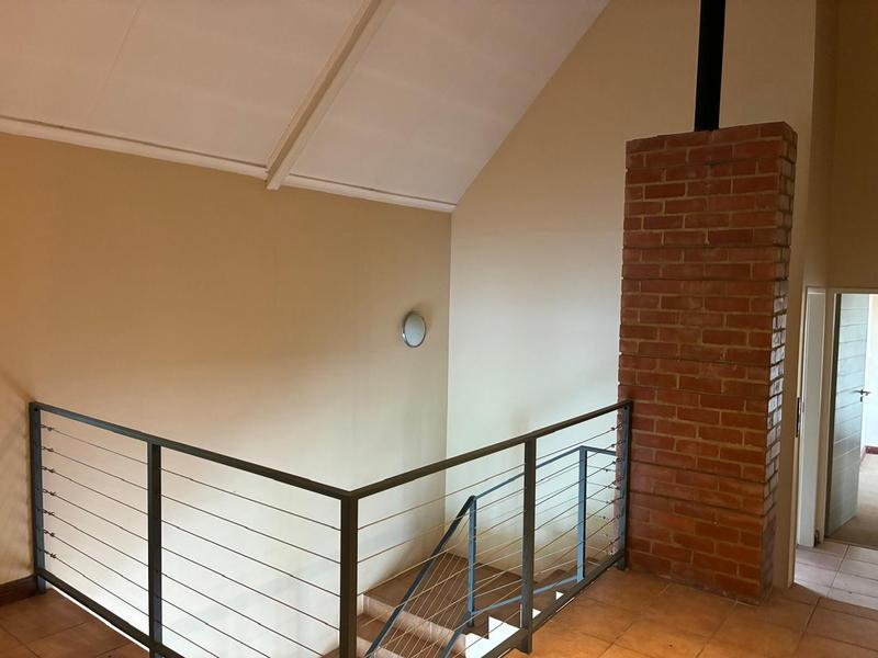 To Let 4 Bedroom Property for Rent in Waterkloof Ridge Gauteng