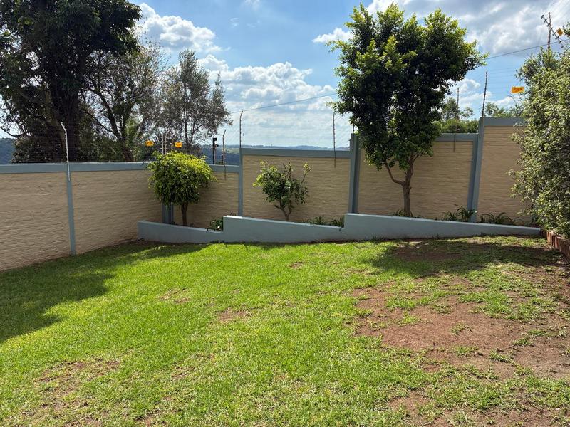 To Let 4 Bedroom Property for Rent in Waterkloof Ridge Gauteng