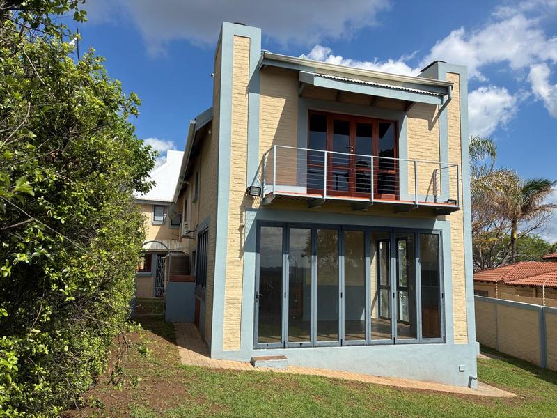 To Let 4 Bedroom Property for Rent in Waterkloof Ridge Gauteng