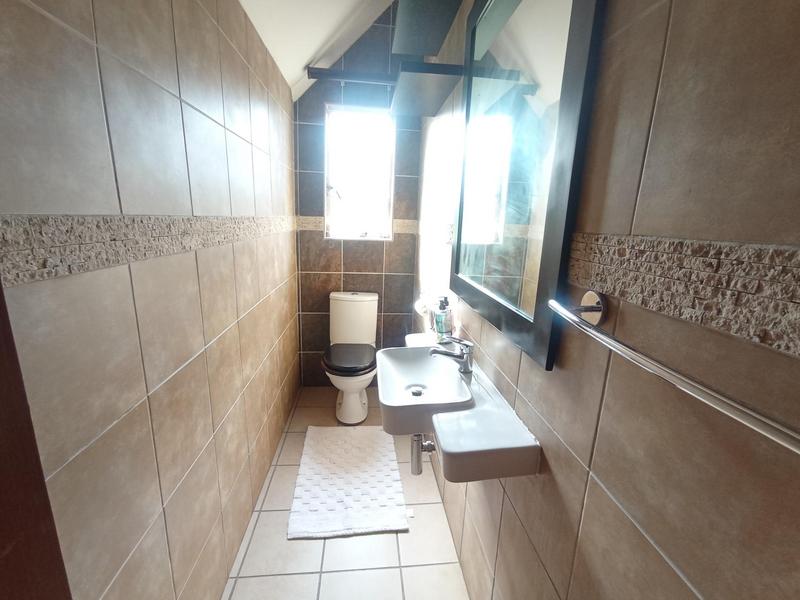 To Let 3 Bedroom Property for Rent in Kloofendal Gauteng