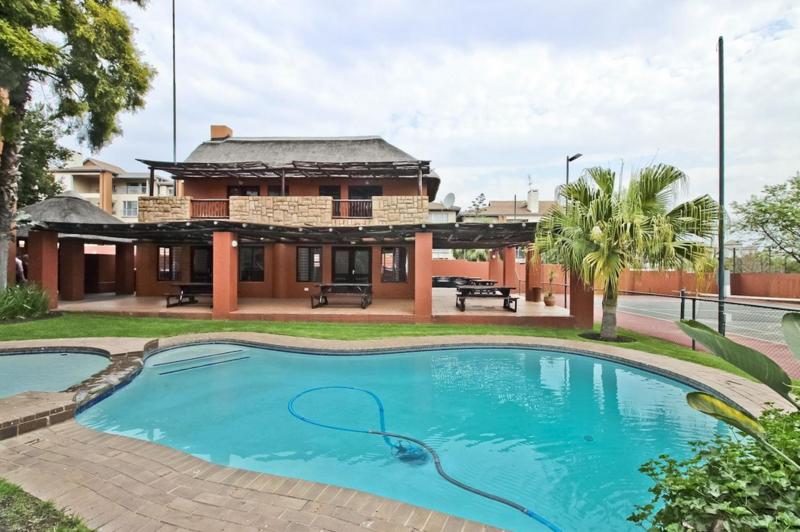 To Let 3 Bedroom Property for Rent in Sunninghill Gauteng