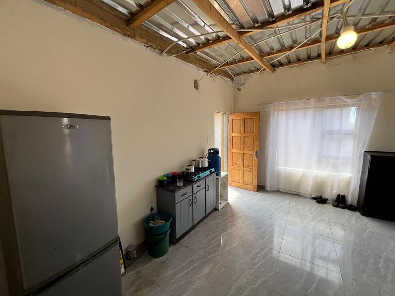 1 Bedroom Property for Sale in Lenasia South Gauteng