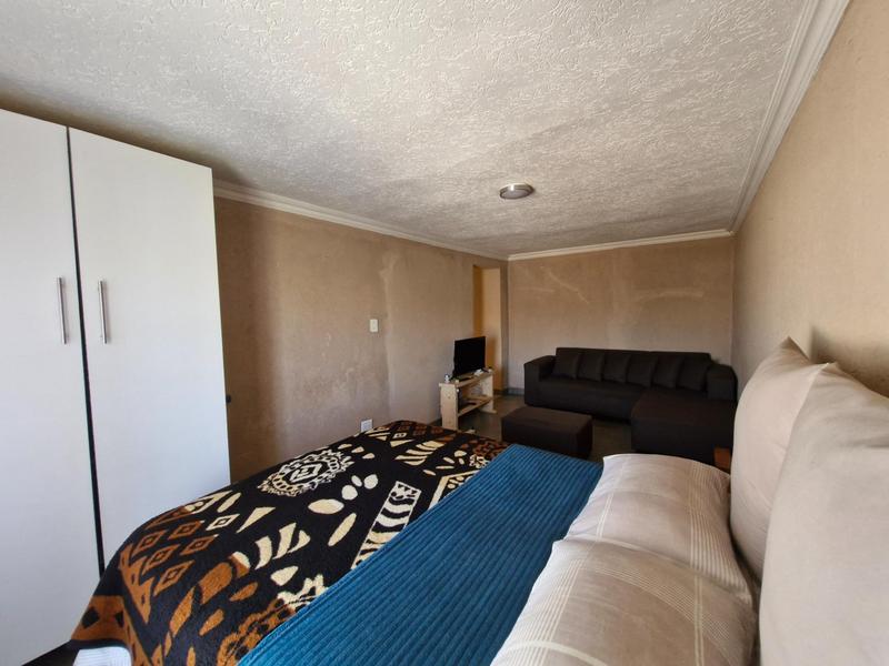 To Let 1 Bedroom Property for Rent in Tembisa Gauteng