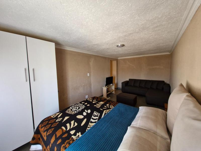 To Let 1 Bedroom Property for Rent in Tembisa Gauteng