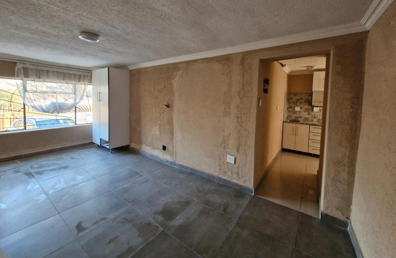 To Let 1 Bedroom Property for Rent in Tembisa Gauteng